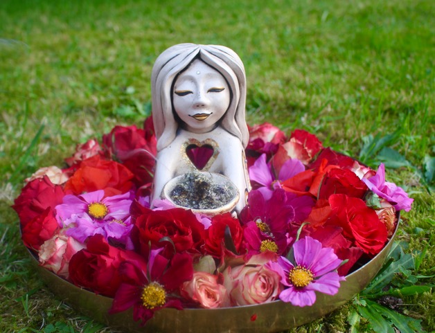 Kurzausbildung - Der Weg der Schoßraumhüterinnen – Bild 2